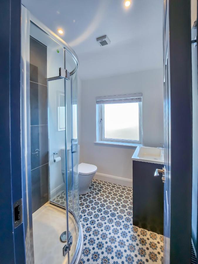 The Kinsale 4 Center Villa Dış mekan fotoğraf